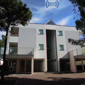 Tucano Apartment
